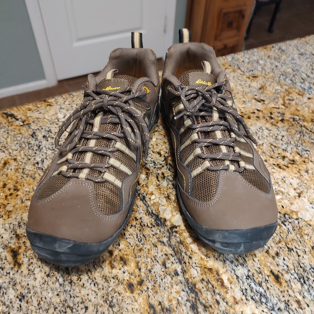 Eddie Bauer Brown Hiking Shoes Size 9 USA Model Barkley